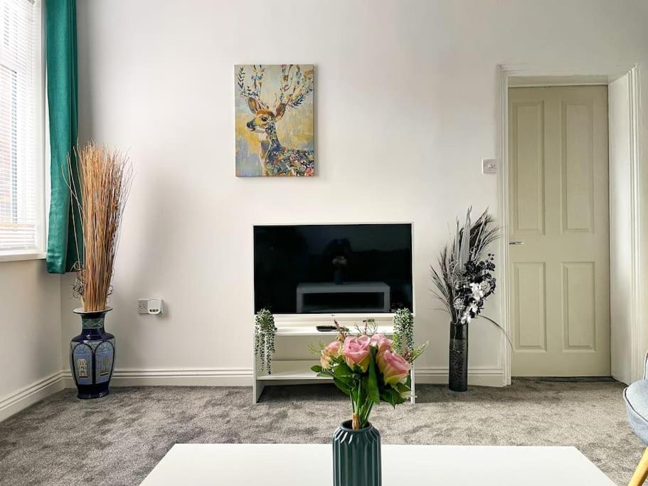 Perfect For Contractors & Families! 7 Beds Free Parking Apartamento Birmingham Exterior foto