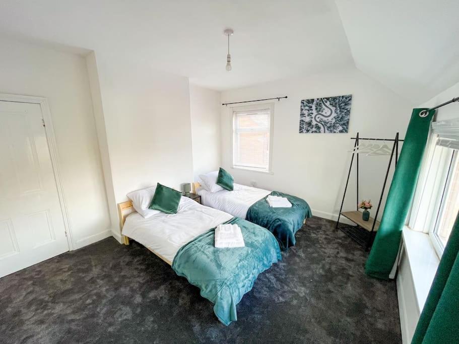 Perfect For Contractors & Families! 7 Beds Free Parking Apartamento Birmingham Exterior foto
