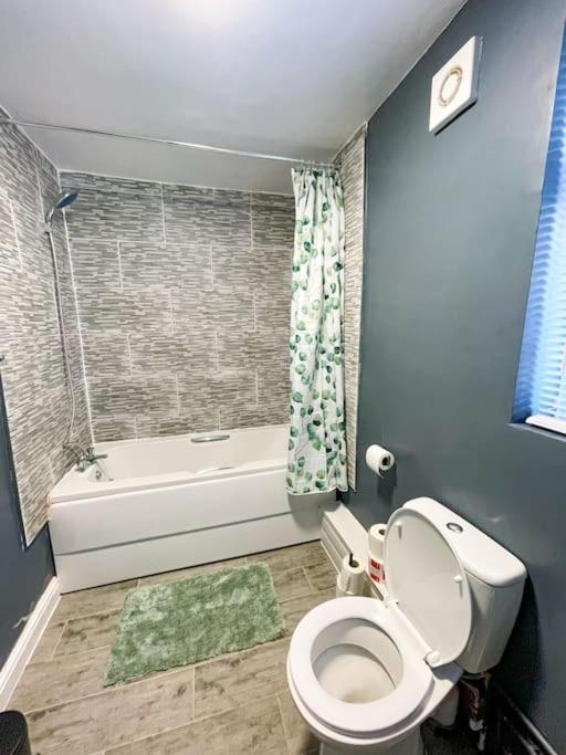 Perfect For Contractors & Families! 7 Beds Free Parking Apartamento Birmingham Exterior foto
