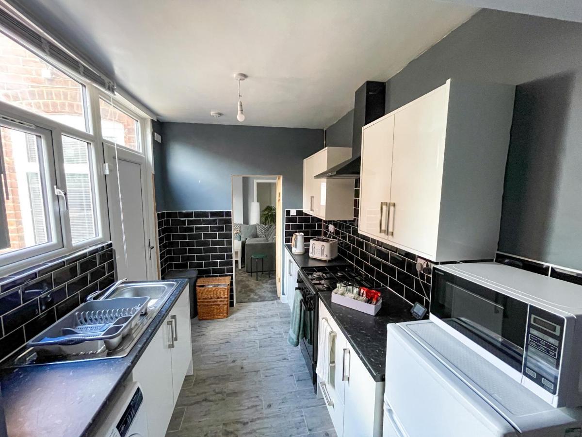 Perfect For Contractors & Families! 7 Beds Free Parking Apartamento Birmingham Exterior foto